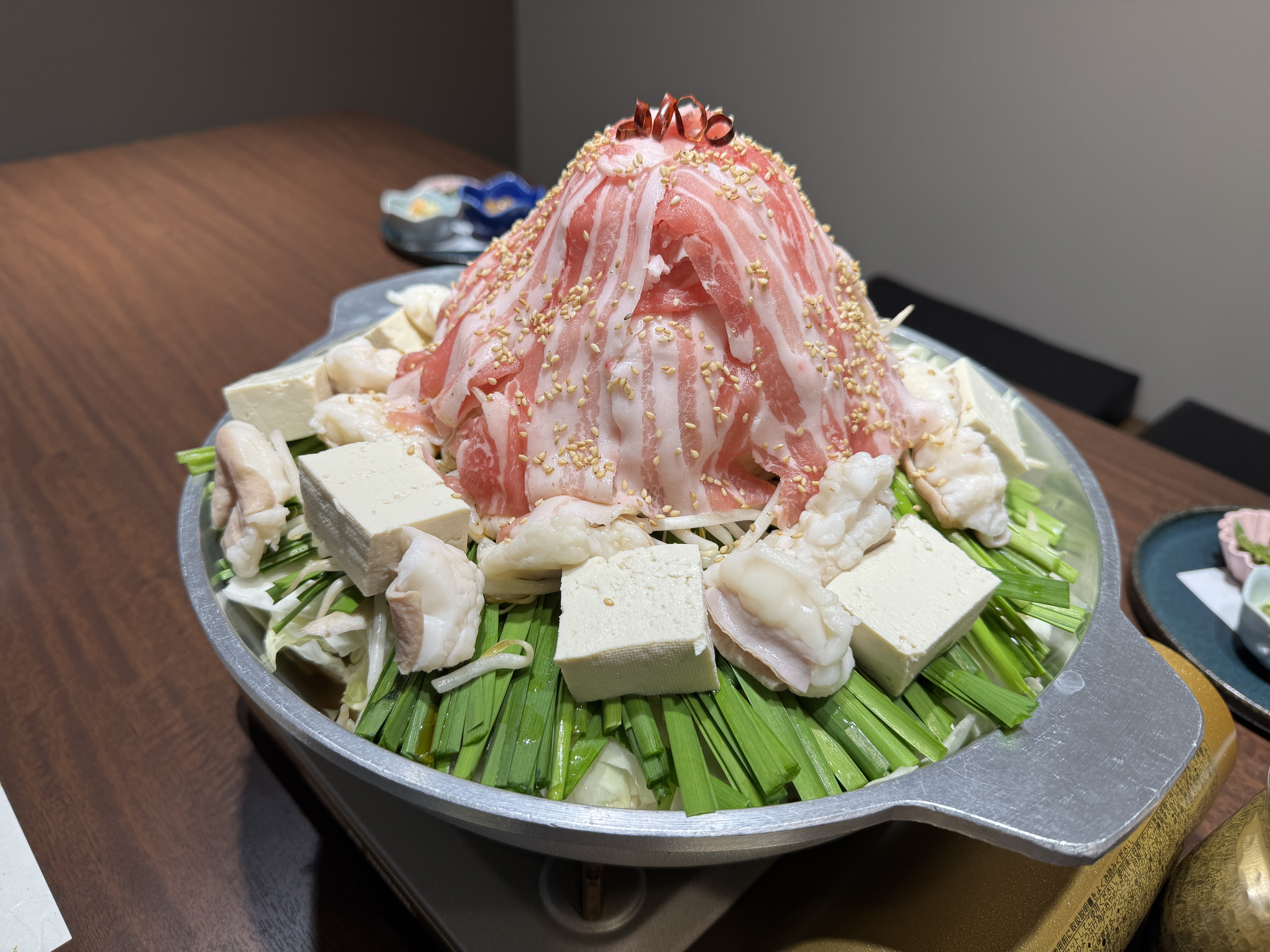 食楽さか本の黒豚入り和牛もつ鍋